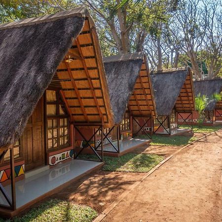 Kaazmein Lodge Livingstone Ngoại thất bức ảnh